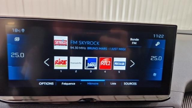 Peugeot 3008 image 7