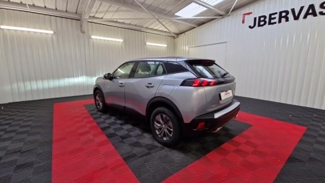 Peugeot 2008 image 2