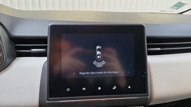 Renault Clio image 9