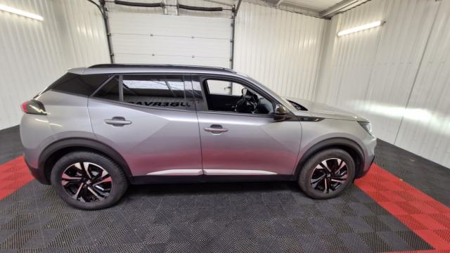 Peugeot 2008 image 3