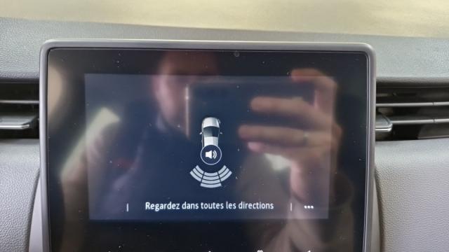 Renault Clio image 1