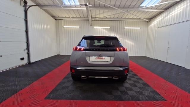 Peugeot 2008 image 7