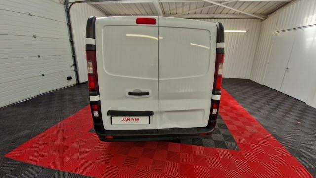 Renault Trafic image 9