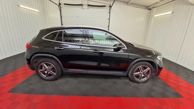 Mercedes Benz Gla image 8