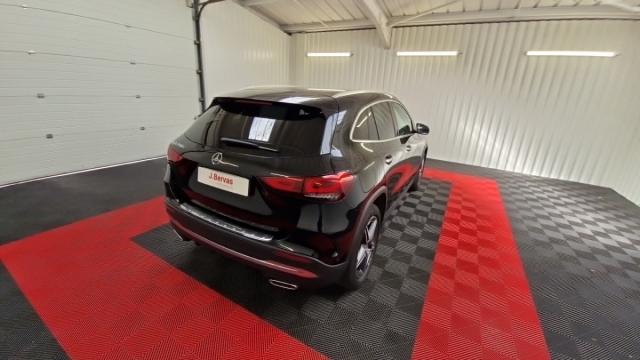 Mercedes Benz Gla image 7