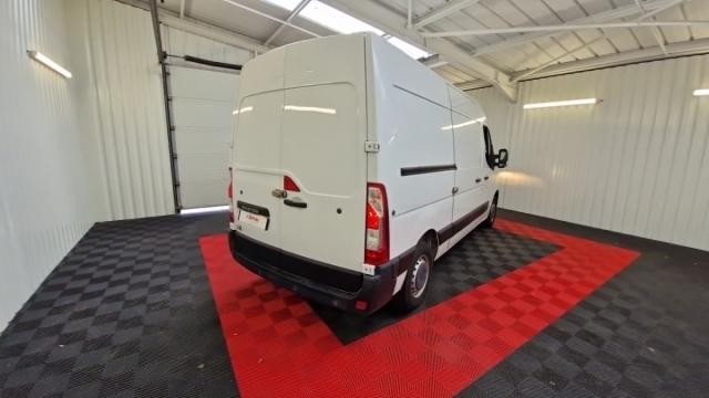Renault Master image 9