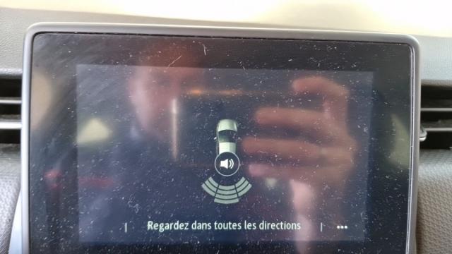 Renault Clio image 8