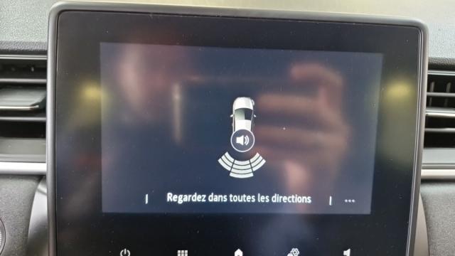 Renault Captur image 8