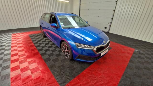 Skoda Octavia image 8