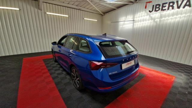 Skoda Octavia image 7