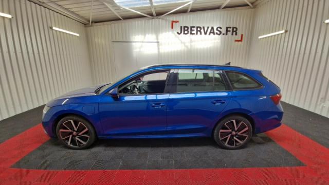 Skoda Octavia image 1