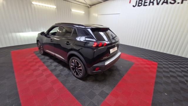 Peugeot 2008 image 8