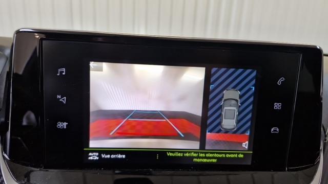 Peugeot 2008 image 2