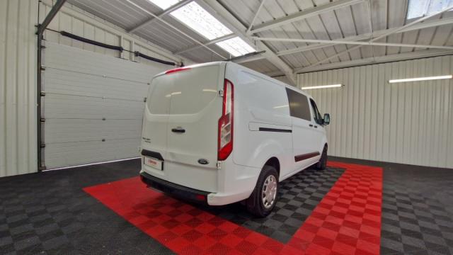 Ford Transit Custom image 3