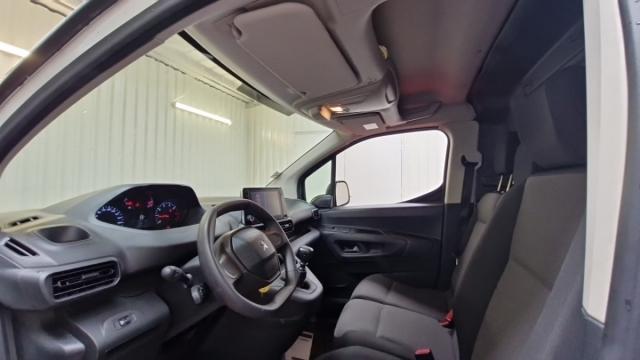 Peugeot Partner image 8