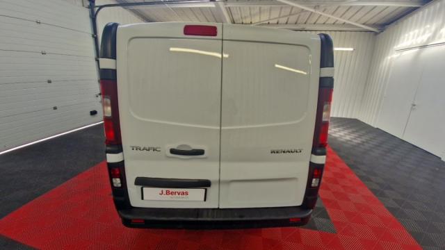 Renault Trafic image 3
