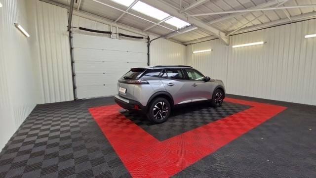 Peugeot 2008 image 3