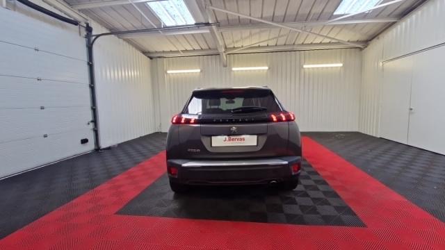 Peugeot 2008 image 7