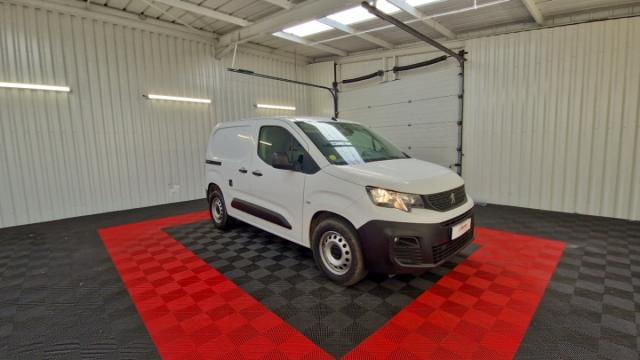 Peugeot Partner image 1