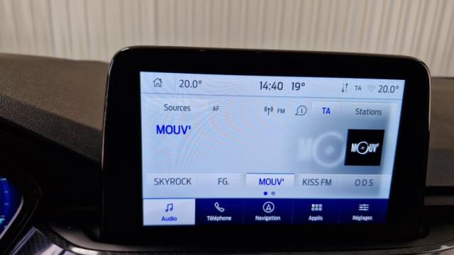 Ford Kuga image 1