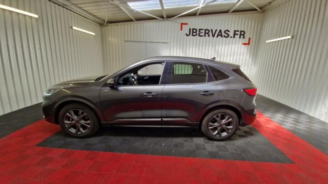 Ford Kuga image 4