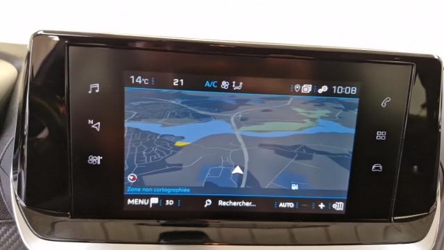 Peugeot 2008 image 2