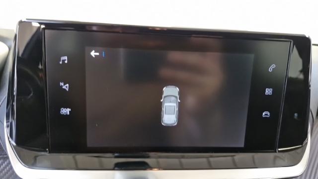 Peugeot 2008 image 4