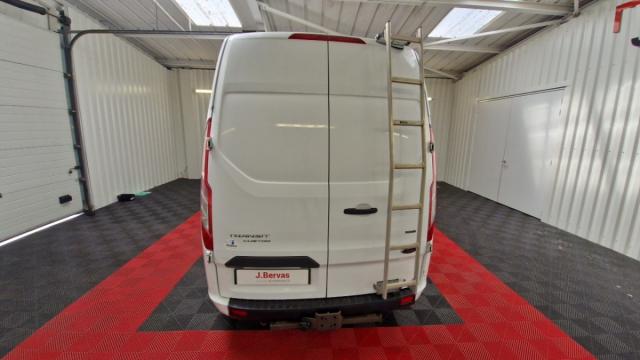 Ford Transit Custom image 7