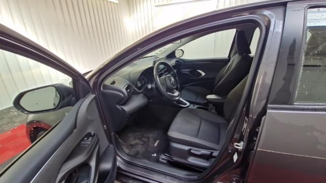 Toyota Yaris image 6