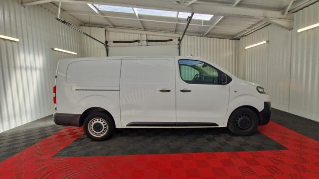 Citroen Jumpy image 3