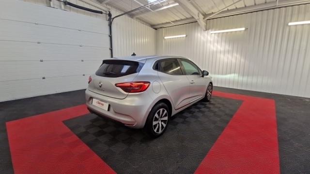 Renault Clio image 9