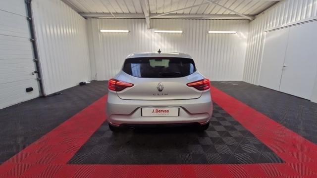 Renault Clio image 2