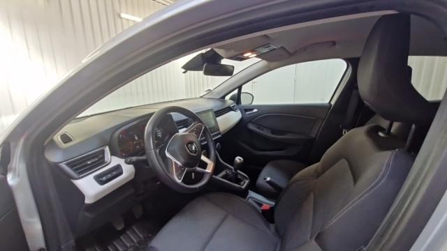 Renault Clio image 8