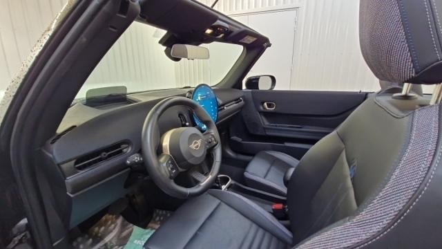 Mini Cooper image 3