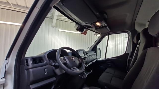 Renault Master image 7