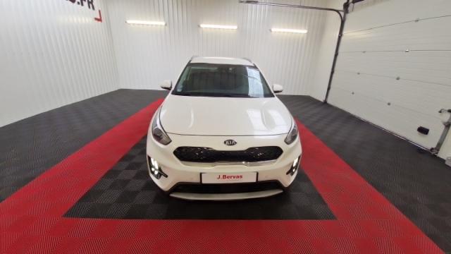Kia Niro image 5