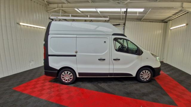 Renault Trafic image 7