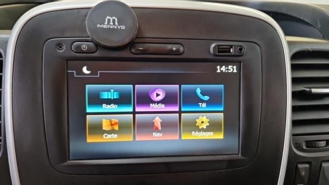 Renault Trafic image 9