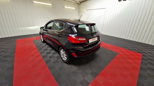 Ford Fiesta image 2