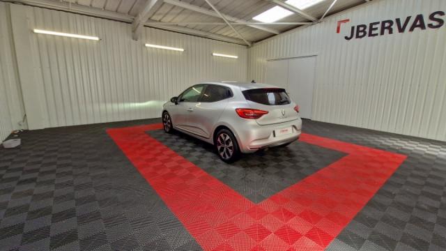 Renault Clio image 9