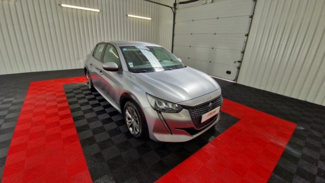 Peugeot E-208 image 8