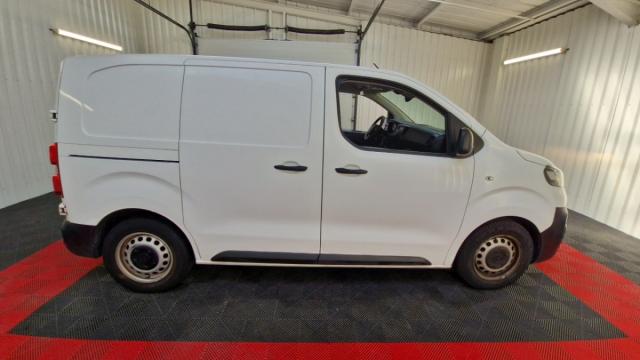 Opel Vivaro image 8