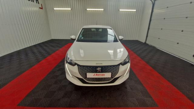 Peugeot 208 image 6