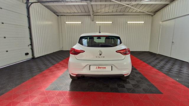 Renault Clio image 2