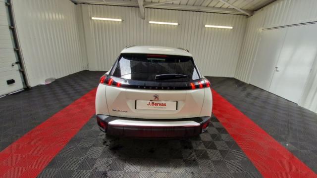 Peugeot 2008 image 7