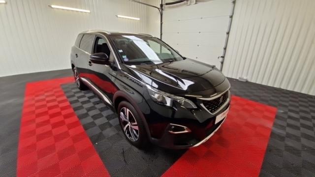 Peugeot 5008 image 9