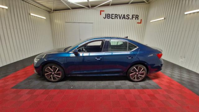 Skoda Octavia image 2