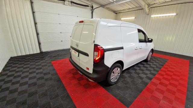 Nissan Townstar image 2