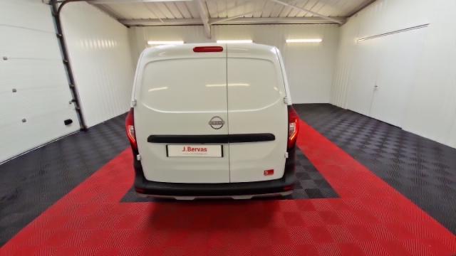 Nissan Townstar image 7