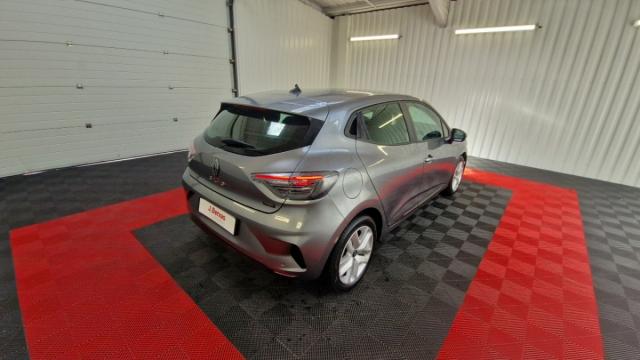 Renault Clio image 2